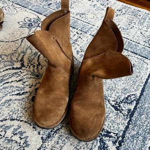 Ugg Alida Chestnut Brown Leather Boots *NO FUR*